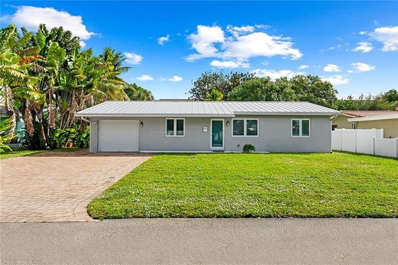 2360 15th, Pompano Beach, FL 33064