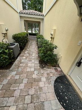 500 Capistrano, Palm Beach Gardens, FL 33410