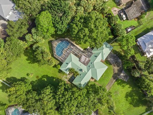 480 38th, Vero Beach, FL 32968