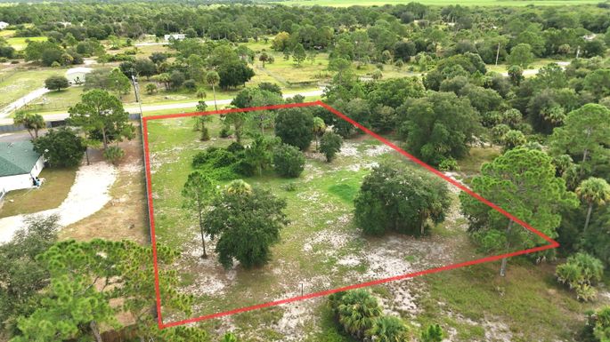 830 Cabbage Palms St., Clewiston, FL 33440