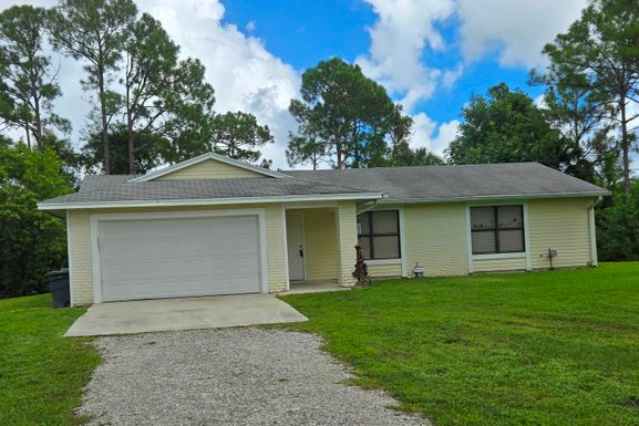 15667 93rd, West Palm Beach, FL 33412