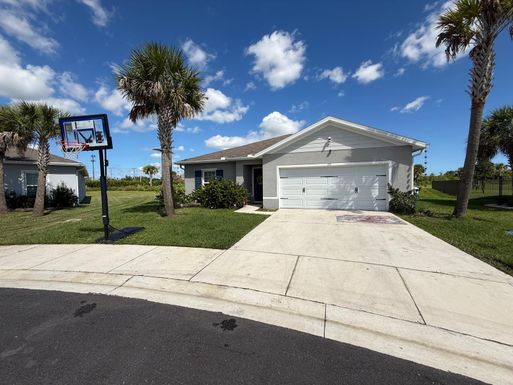 715 Pomegranate, Fort Pierce, FL 34981