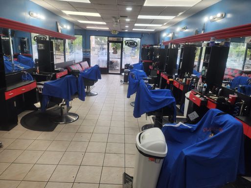 5772 Okeechobee, West Palm Beach, FL 33417