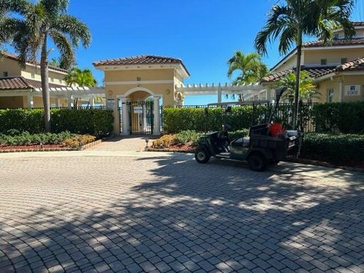 1110 Lake Shore, Lake Park, FL 33403