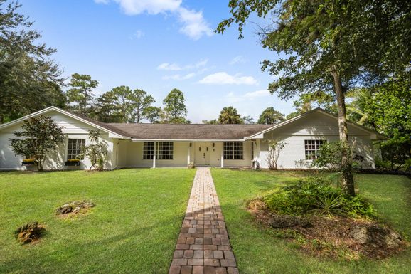 2619 Palm Deer, Loxahatchee, FL 33470