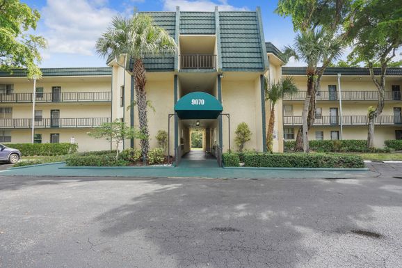 9070 Lime Bay, Tamarac, FL 33321