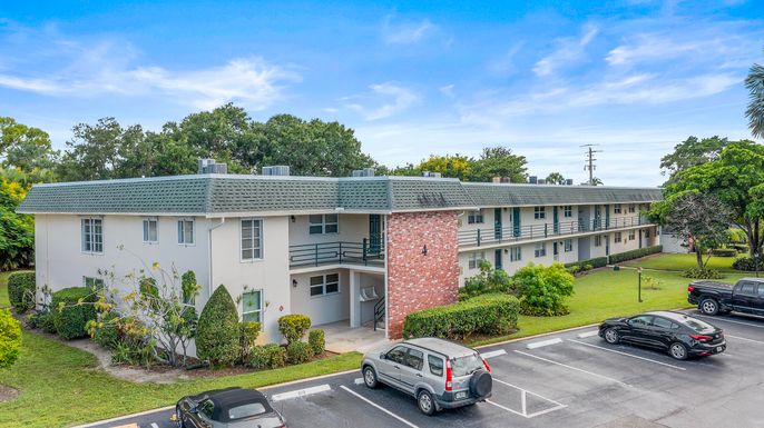 1900 Kanner, Stuart, FL 34994