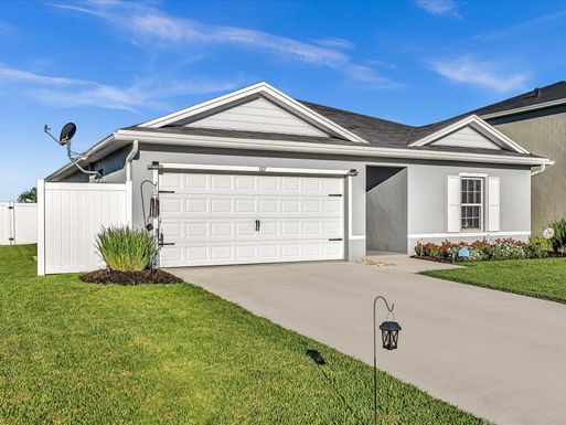 122 Dabou, Belle Glade, FL 33430