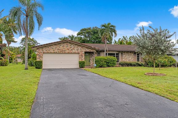 8675 28th, Coral Springs, FL 33065
