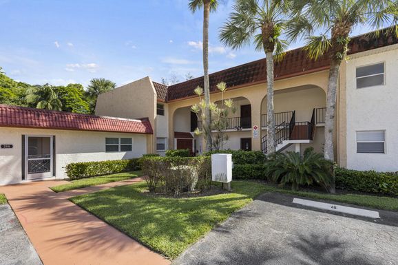 244 Lake Dora, West Palm Beach, FL 33411