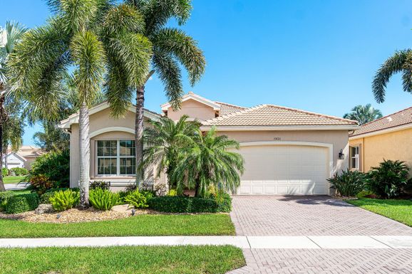 10826 Carmelcove, Boynton Beach, FL 33473