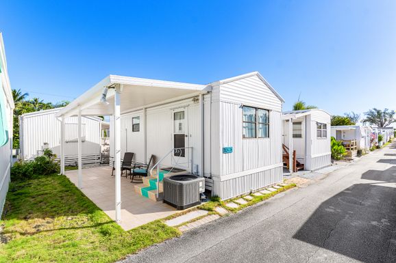 24 Juniper, Briny Breezes, FL 33435