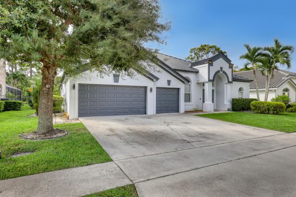 15818 Glen Willow, Wellington, FL 33414