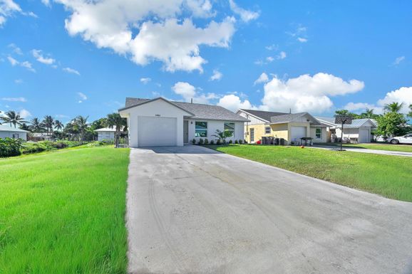 5584 Katharine, Stuart, FL 34997