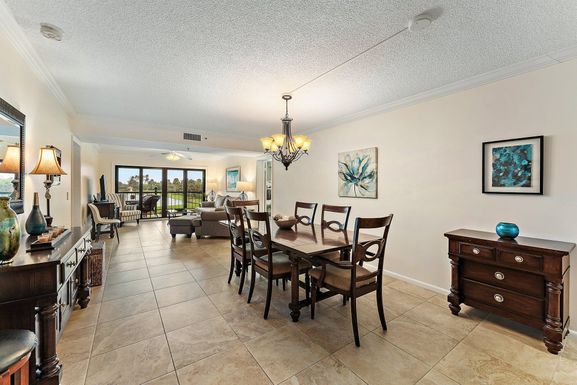 401 Ocean Bluffs, Jupiter, FL 33477