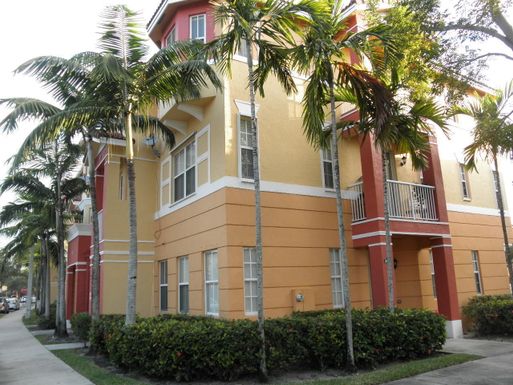 3002 Shoma, Royal Palm Beach, FL 33414