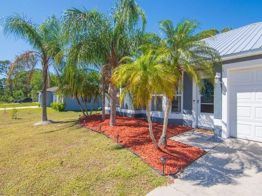 1171 Larkspur, Palm Bay, FL 32909