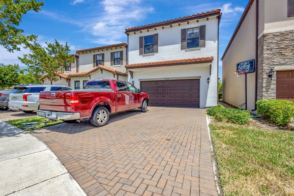 4006 Sequoia, Riviera Beach, FL 33410