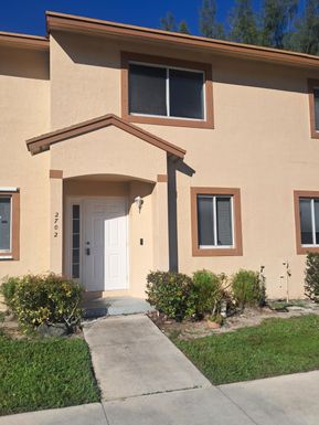 2702 Lakeview, Royal Palm Beach, FL 33411