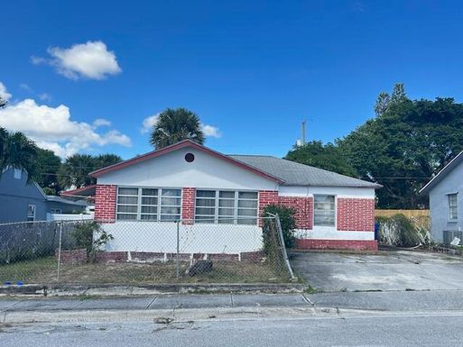 848 5th, Riviera Beach, FL 33404