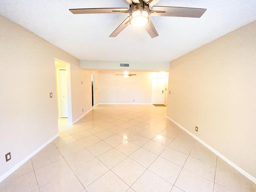 612 13th, Boca Raton, FL 33486