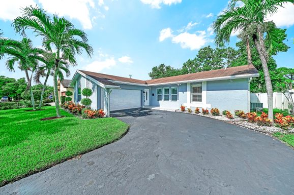 724 Avenue Chaumont, Delray Beach, FL 33445