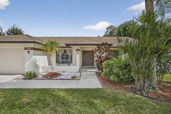 798 Blueberry Drive, Wellington, FL 33414