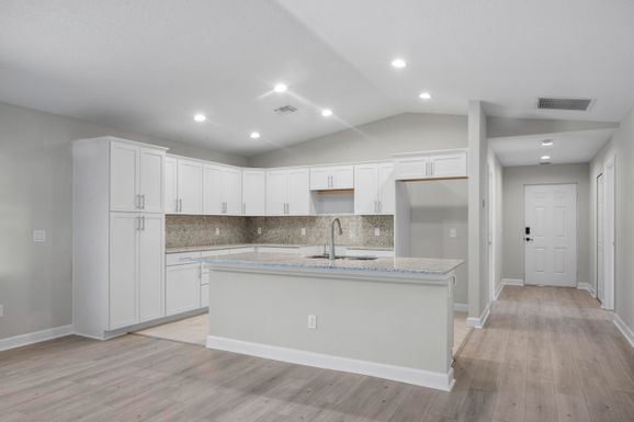 44 Silver Oak Drive, Port Saint Lucie, FL 34952