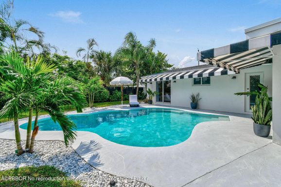 7710 Lake, Lake Clarke Shores, FL 33406