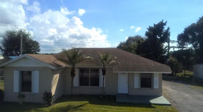 832 Avenue I, Belle Glade, FL 33430