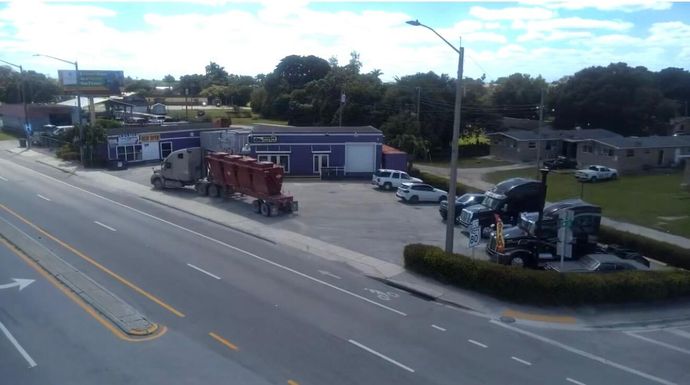 185 Us Hwy 27, South Bay, FL 33493