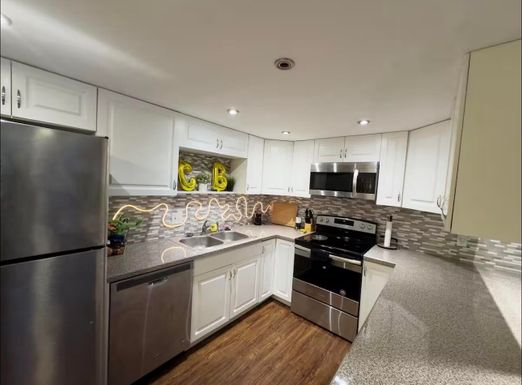 108 Lacosta, Daytona Beach, FL 32114