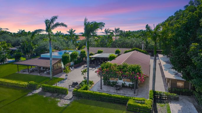 5420 Las Palmas, Wellington, FL 33449