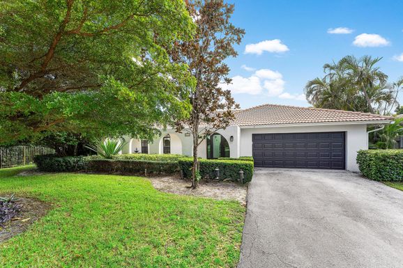 6738 Grande, Boca Raton, FL 33433