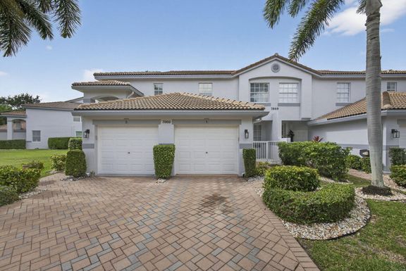 7869 Laina Lane, Boynton Beach, FL 33437