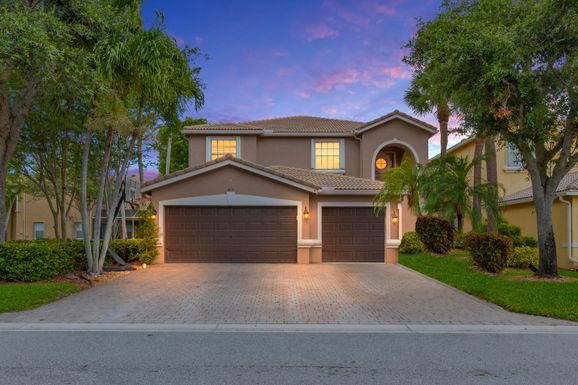 8155 Viale Matera, Lake Worth, FL 33467