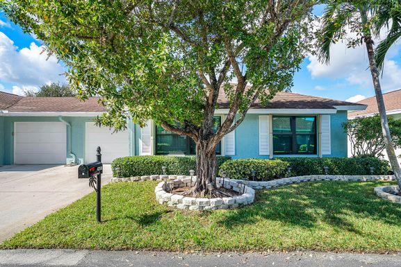 4290 Mango Tree, Boynton Beach, FL 33436
