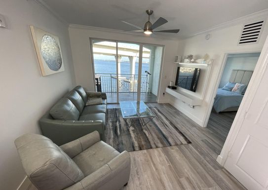 415 Flagler, Stuart, FL 34994