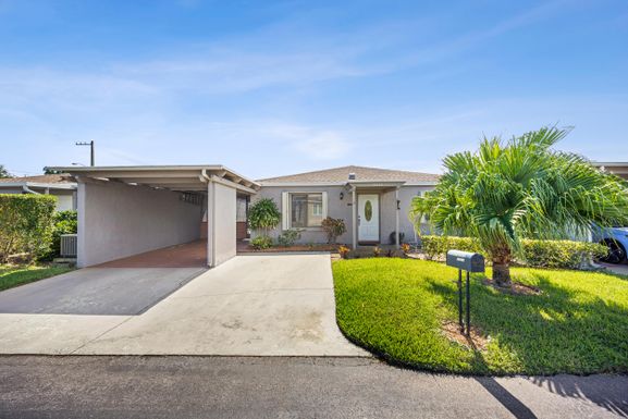 14842 Wildflower, Delray Beach, FL 33446