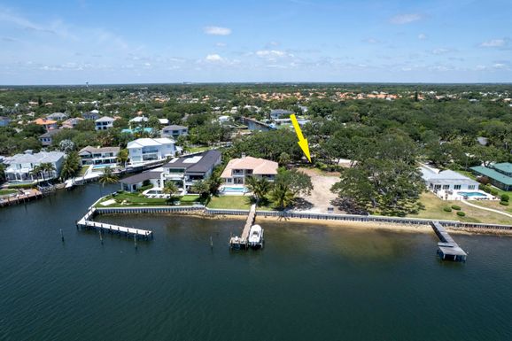 12940 Shore, West Palm Beach, FL 33410