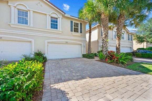 4205 Bamboo Palm, Greenacres, FL 33463