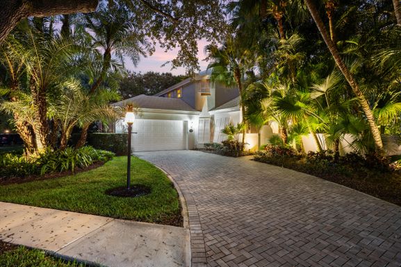 14403 Cypress Island, Palm Beach Gardens, FL 33410