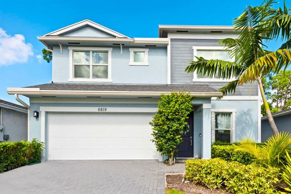 6819 Pointe Of Woods, West Palm Beach, FL 33413