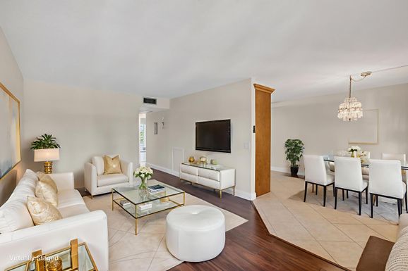 2048 Newcastle C, Boca Raton, FL 33434