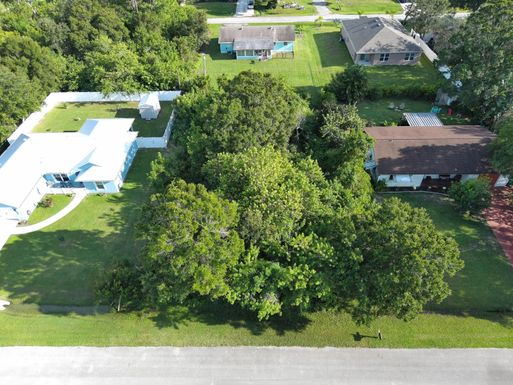 462 Joy Haven, Sebastian, FL 32958