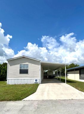5000 Federal Highway, Stuart, FL 34997