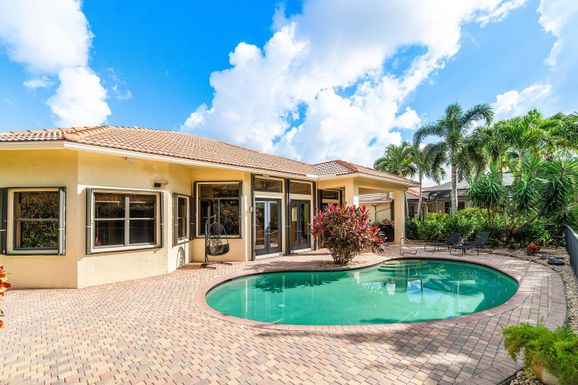 7001 Antinori, Boynton Beach, FL 33437