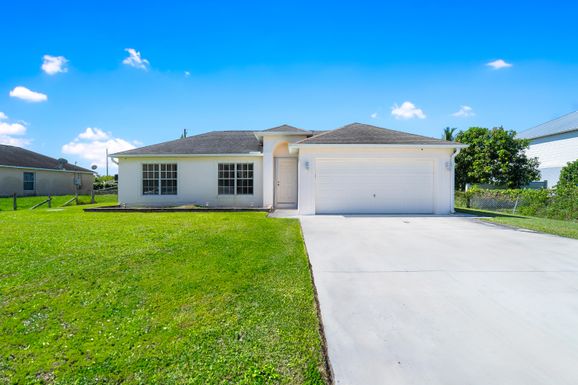 1165 40th, Okeechobee, FL 34974