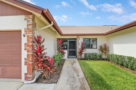 148 Moccasin, Jupiter, FL 33458