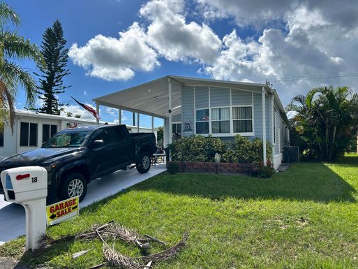 18 Arboles Del Norte, Fort Pierce, FL 34951